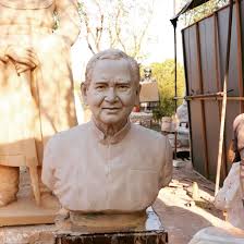 Bust Statue